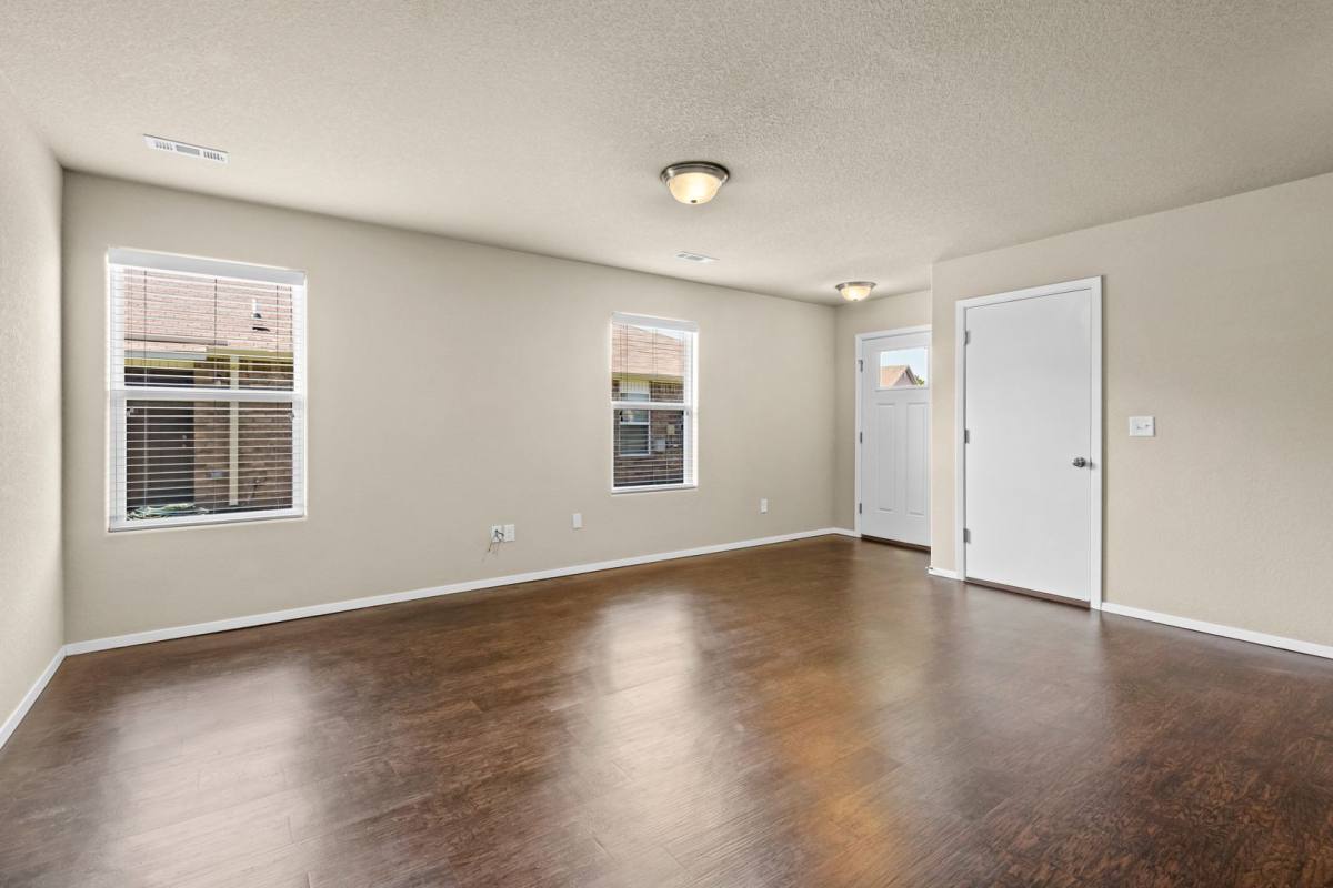 Townhouse for rent at 265 E Anabranch Court #261, Farmington, AR 72730