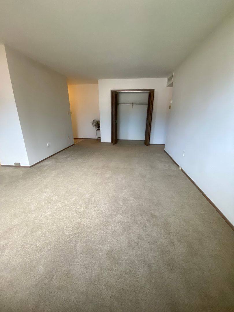 Apartment for rent at 25701-25781 Lakeshore Blvd, Euclid, OH 44132