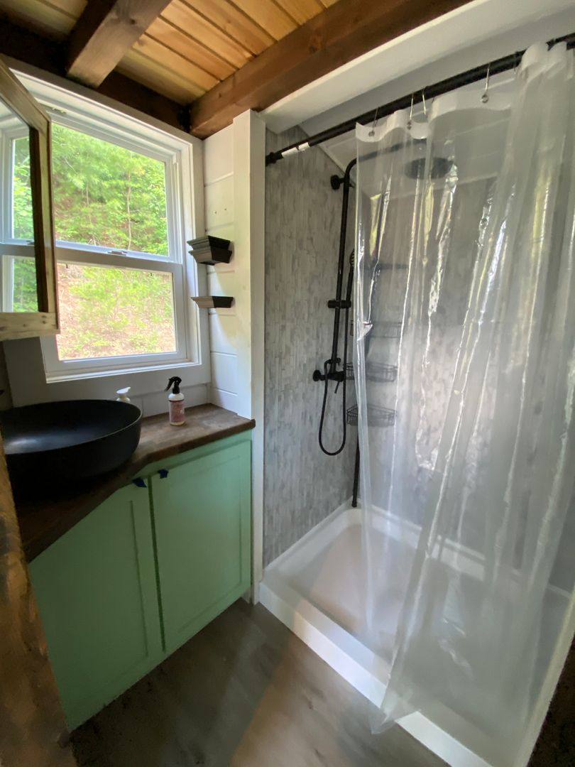 House for rent at 333 Evans Rd, Sylva, NC 28779