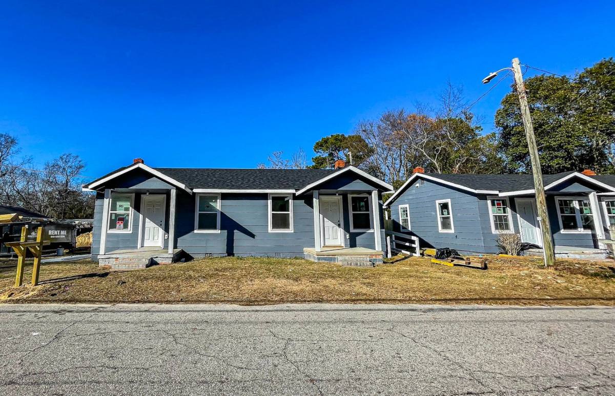 House for rent at 215 Andy St, Fayetteville, NC 28303