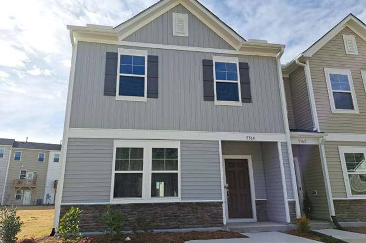 Townhouse for rent at 5364 Arkose Dr, Raleigh, NC 27610