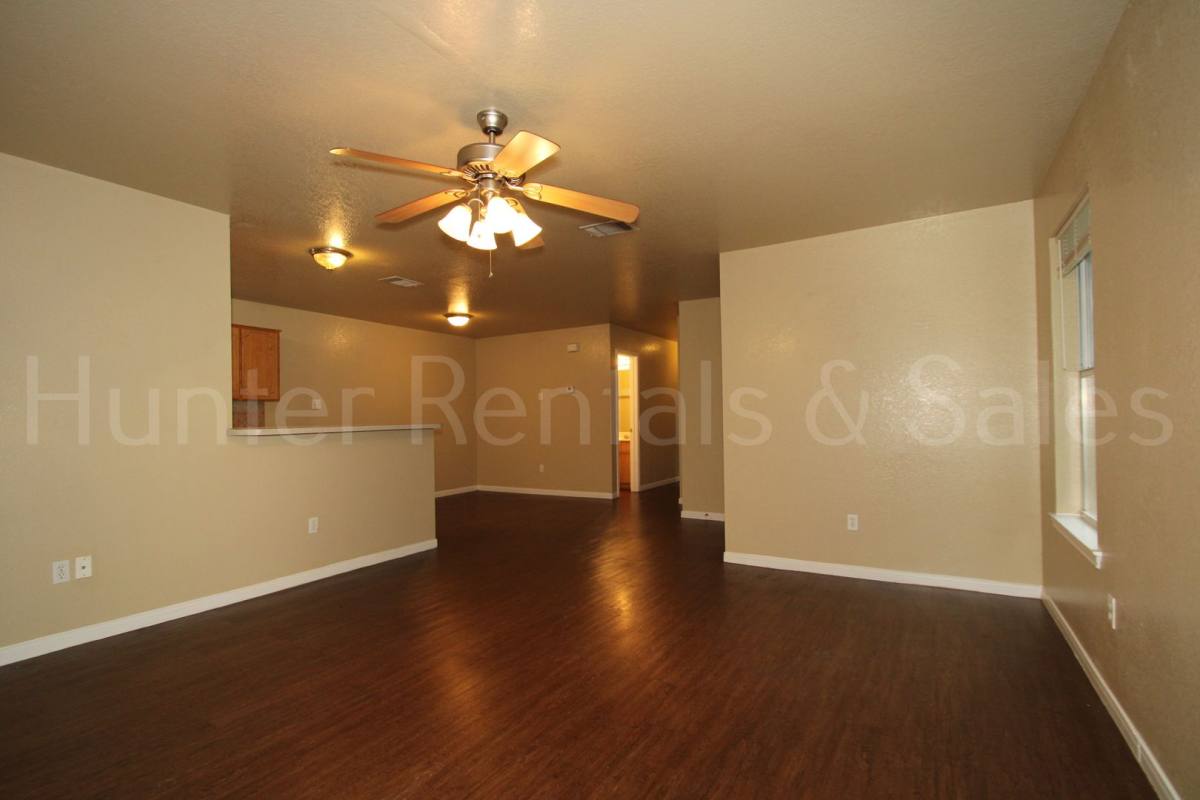 Townhouse for rent at 930-B Ramblewood St, Harker Heights, TX 76548