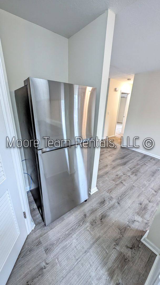 Apartment for rent at 420 Sixth Ave W, Hendersonville, NC 28739