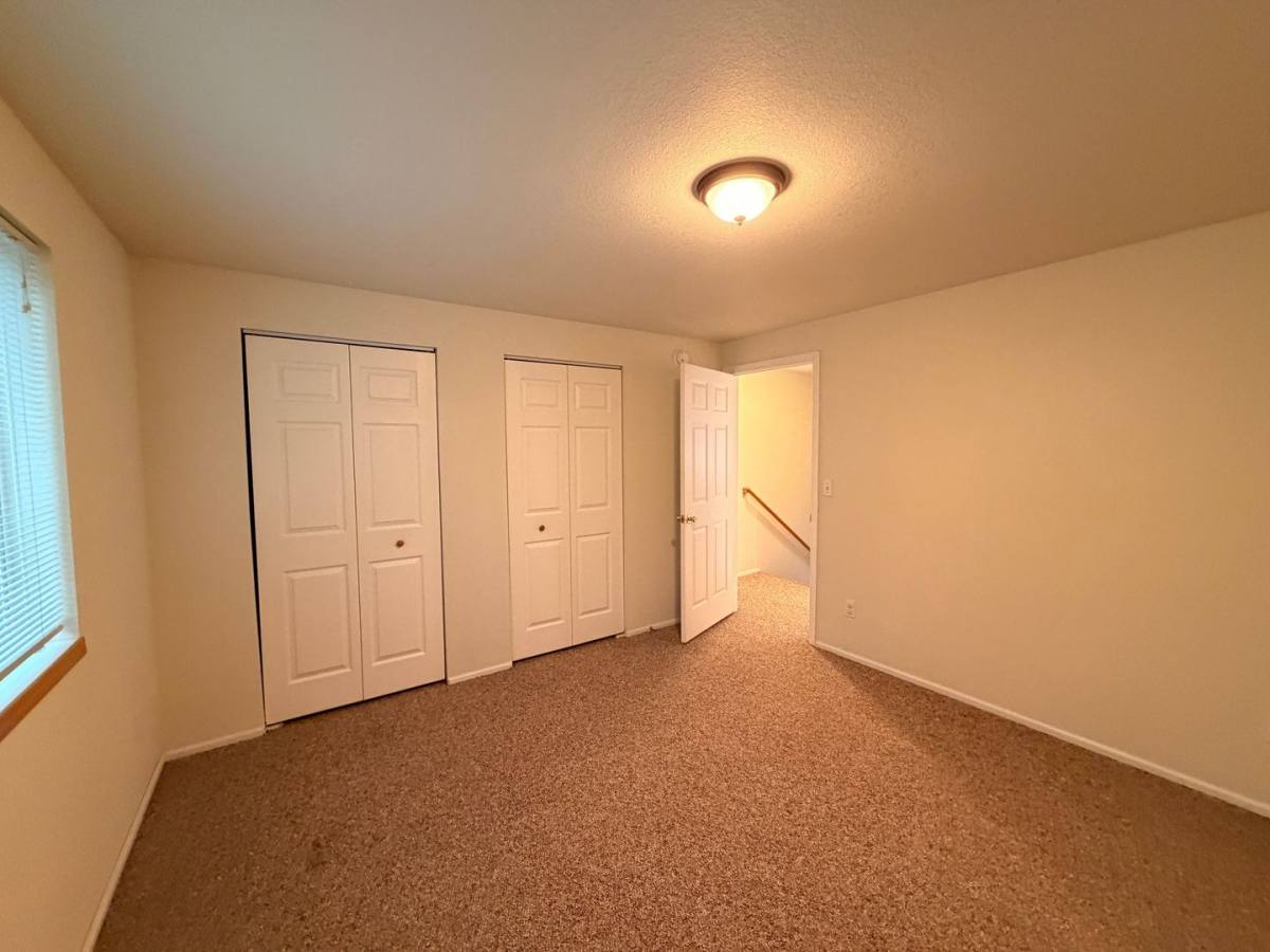 Apartment for rent at 442 - 488 Willow Creek Lane, Sutherlin, OR 97479