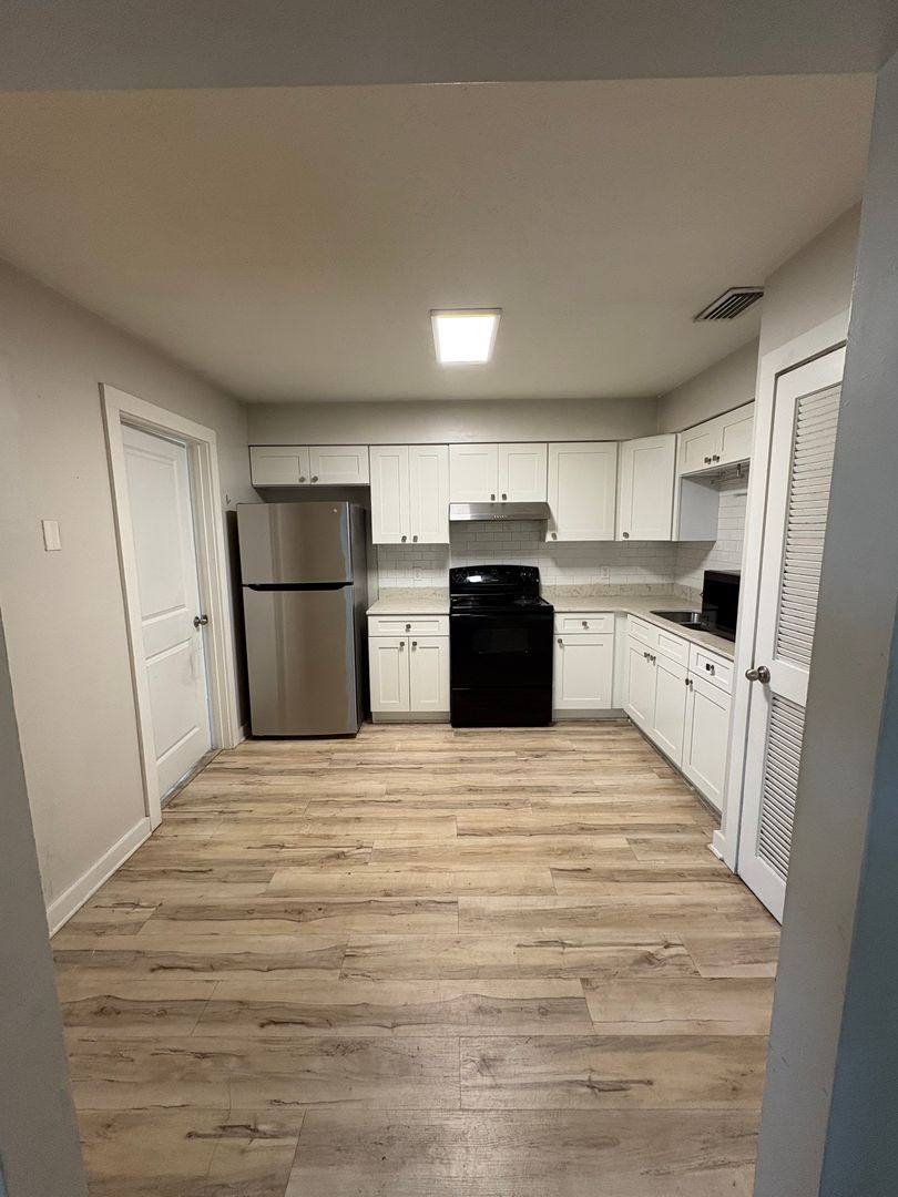 Townhouse for rent at 5717 Rebecca Court, Panama City, FL 32404