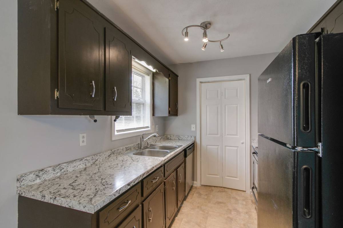 House for rent at 1013 Bush Ave, Oak Grove, KY 42262