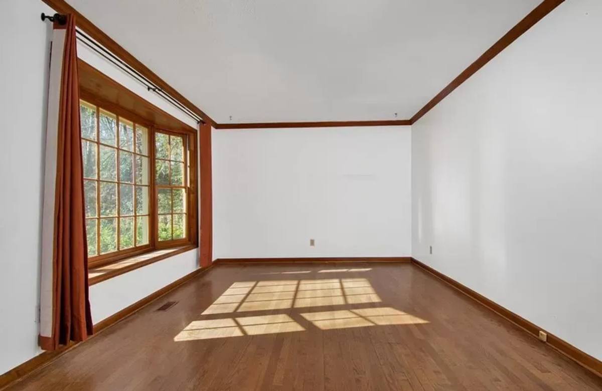House for rent at 225 Woodglen Dr, Fayetteville, NC 28314
