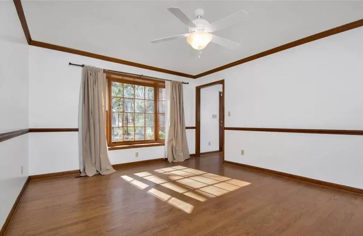 House for rent at 225 Woodglen Dr, Fayetteville, NC 28314