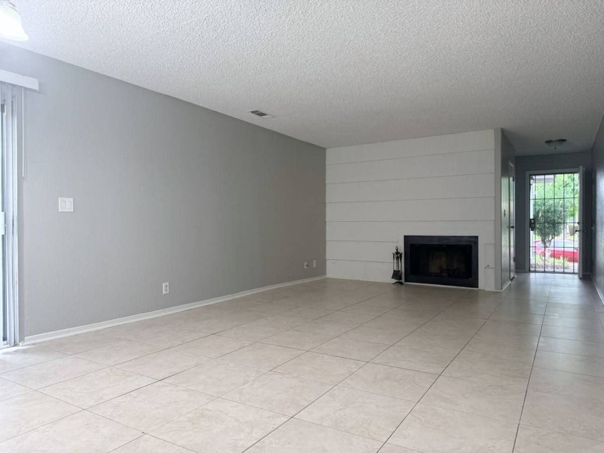Apartment for rent at 3219 Denver Ave, Merced, CA 95348