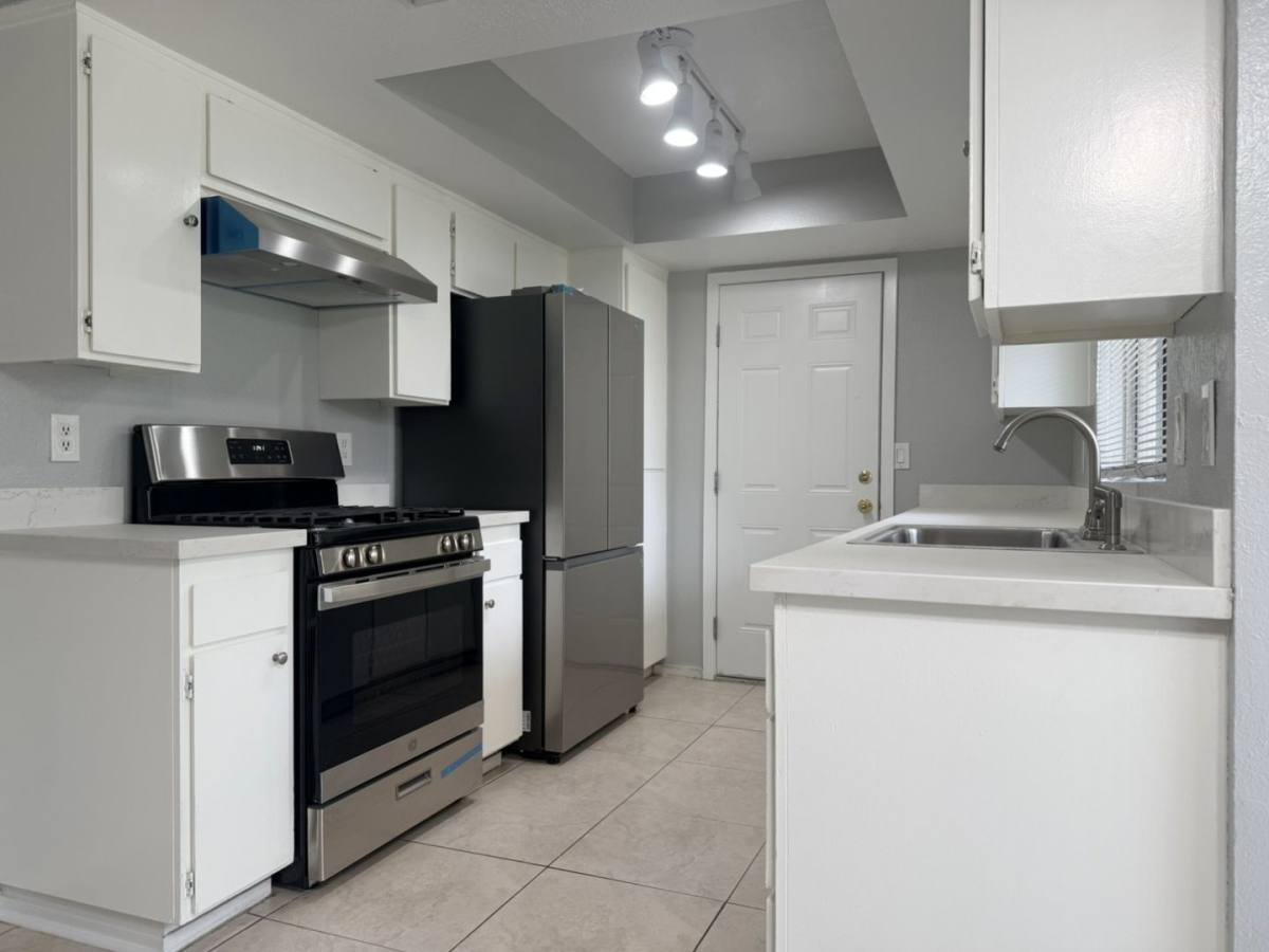 Apartment for rent at 3219 Denver Ave, Merced, CA 95348