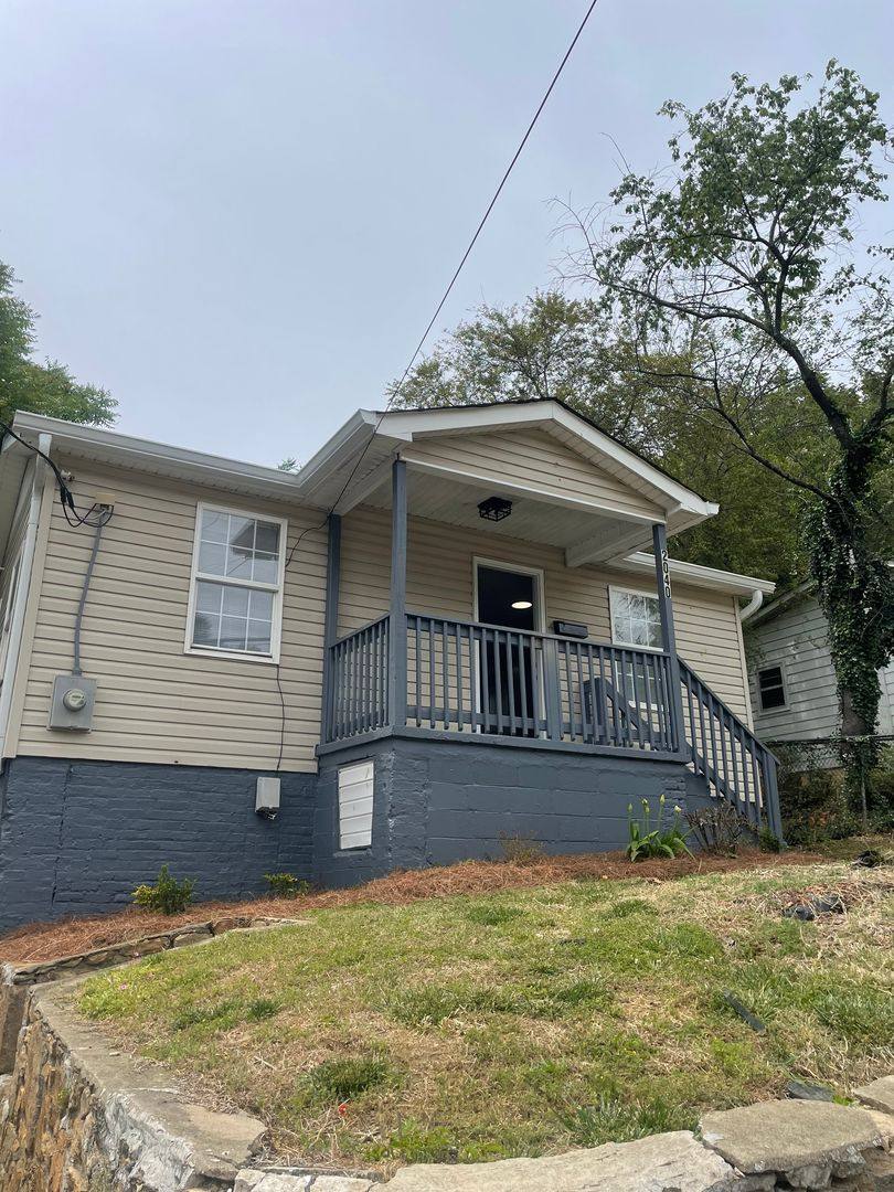 House for rent at 2040 Thurmond St, Winston Salem, NC 27105