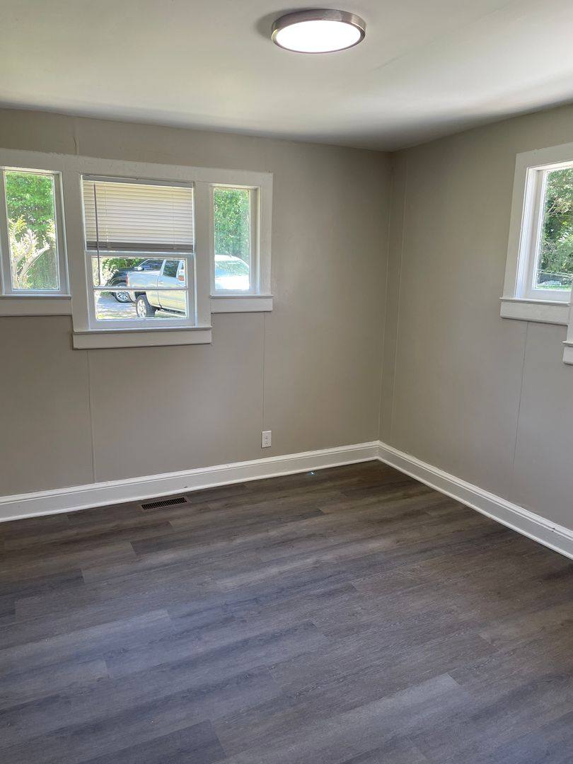 House for rent at 4543 Baux Mountain Rd, Winston Salem, NC 27105