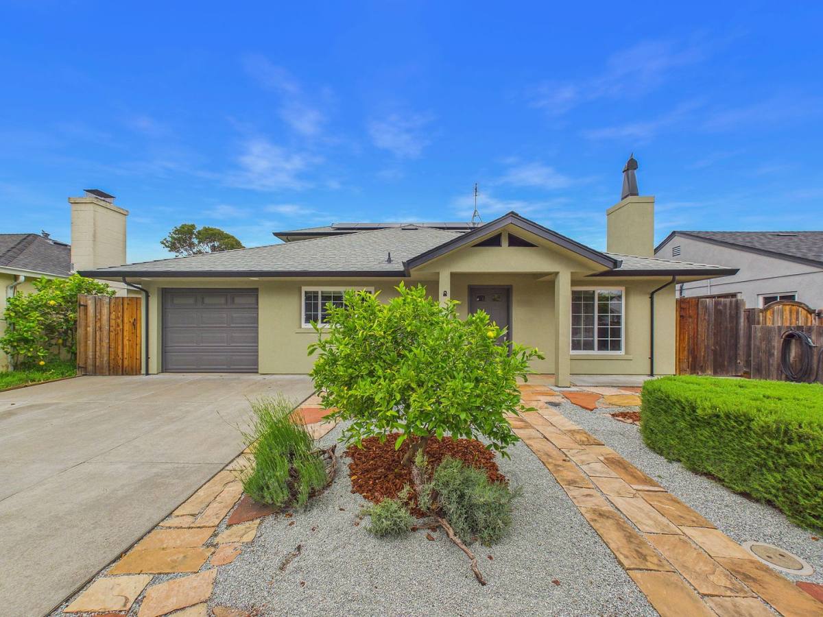 House for rent at 1008 Inverness Dr, San Carlos, CA 94070