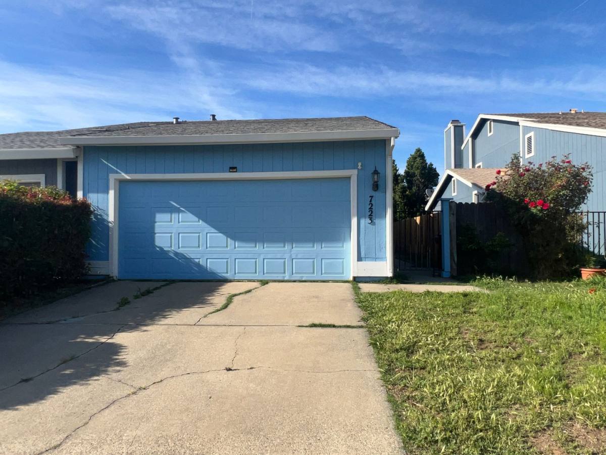 House for rent at 7223 Winterwillow Court, Sacramento, CA 95828