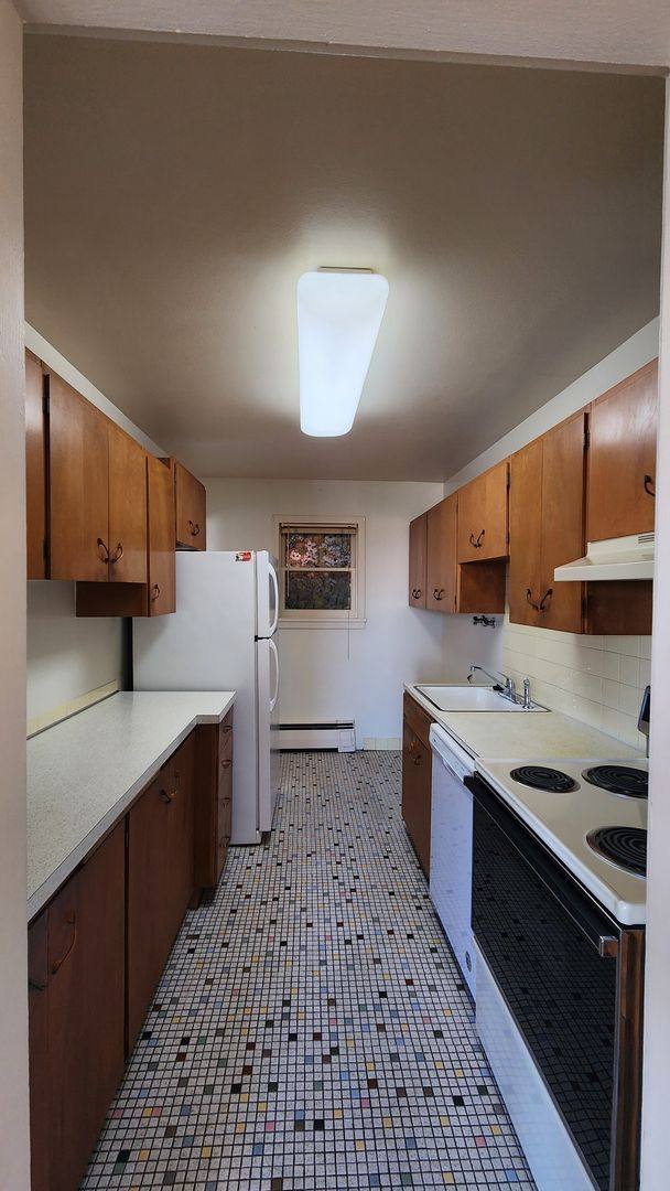 Apartment for rent at 201 Whitaker Dr, Missoula, MT 59803