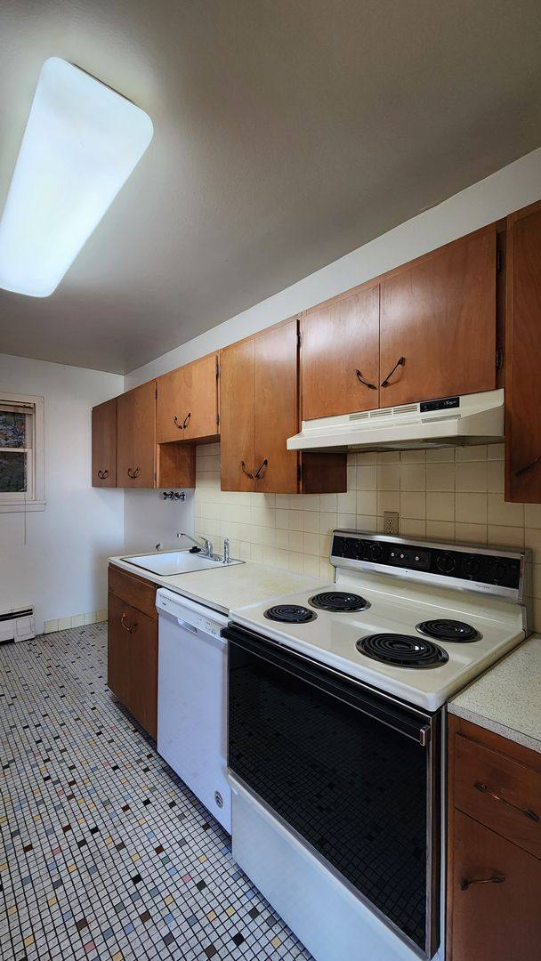 Apartment for rent at 201 Whitaker Dr, Missoula, MT 59803