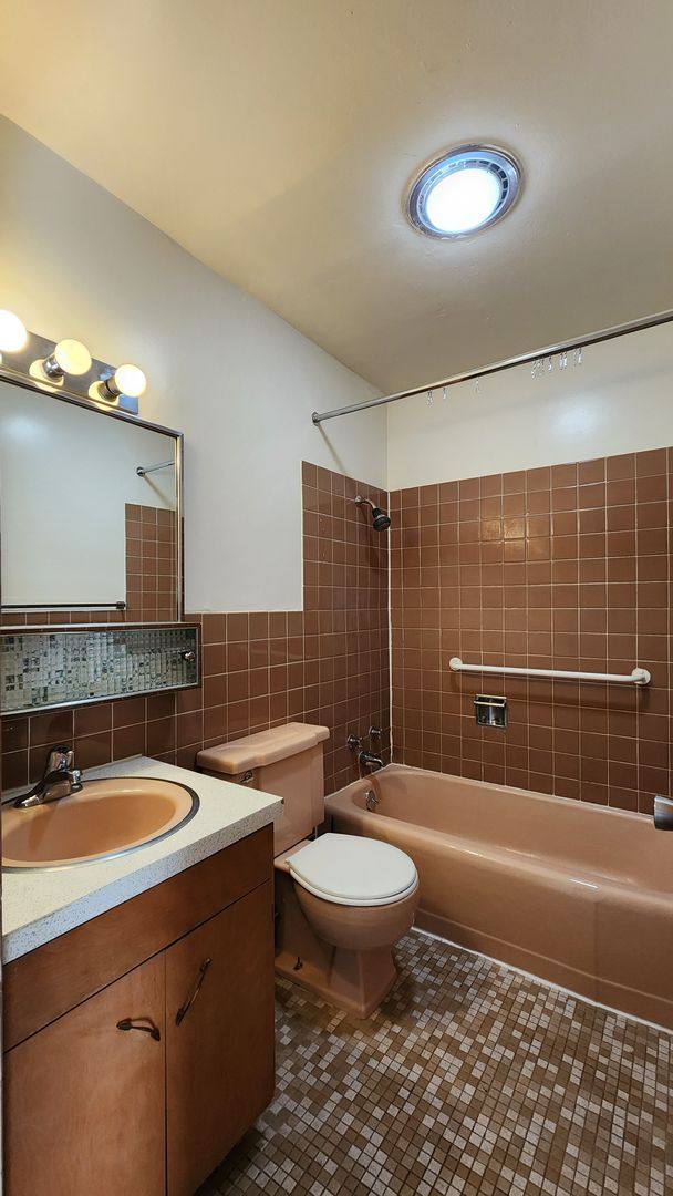 Apartment for rent at 201 Whitaker Dr, Missoula, MT 59803