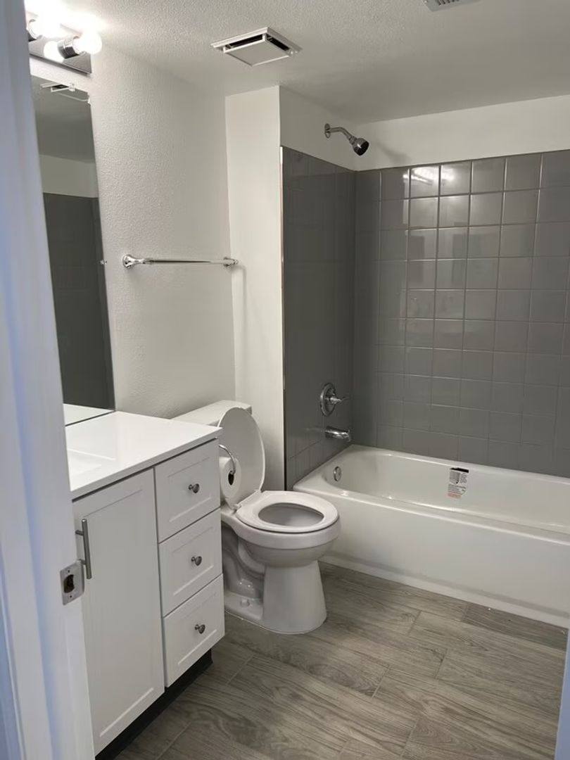Apartment for rent at 2575 S Syracuse Way #M103, Denver, CO 80231