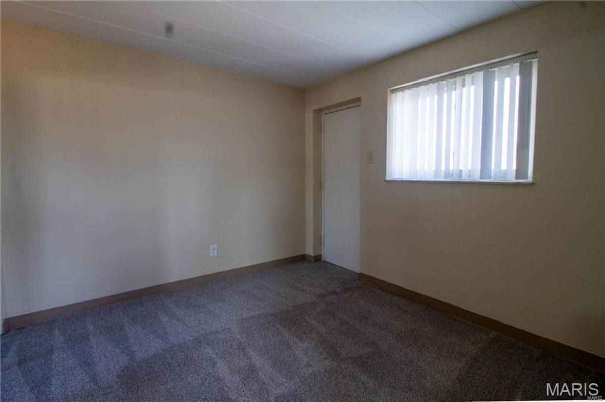 Apartment for rent at 2758 Walton Rd, Saint Louis, MO 63114
