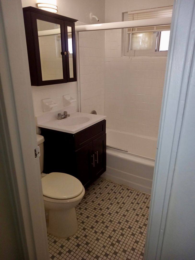 Apartment for rent at 91 Hamilton Ave, Fairview, NJ 07022