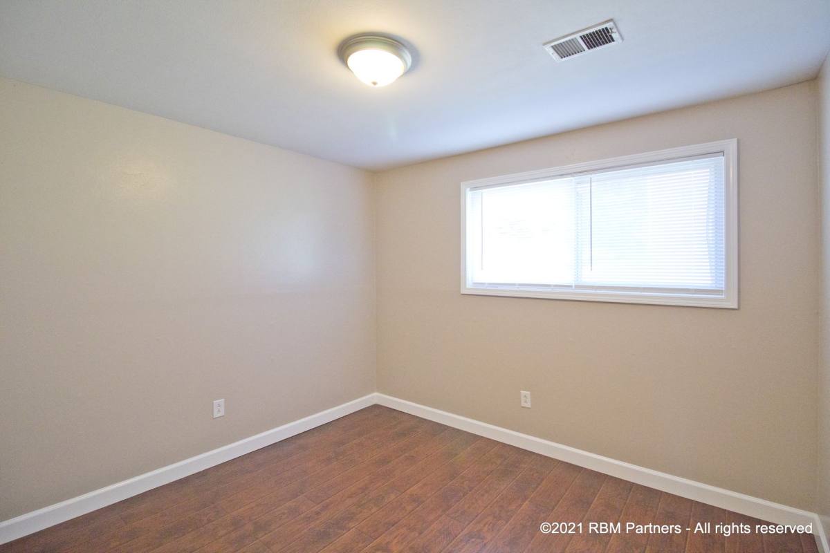 Apartment for rent at 1500-1514 Schiller Ave, Edwardsville, IL 62025