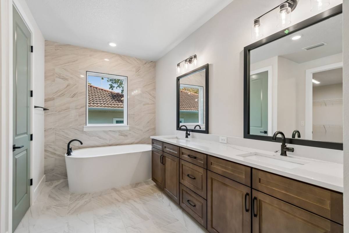 House for rent at 4718 W Kensington Ave, Tampa, FL 33629