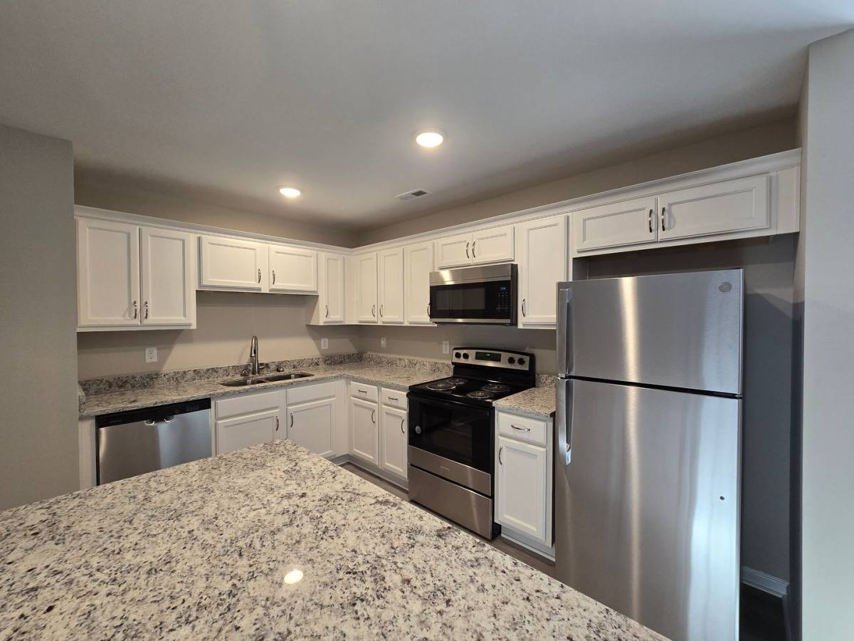 House for rent at 131-B S 6th St, Spring Lake, NC 28390