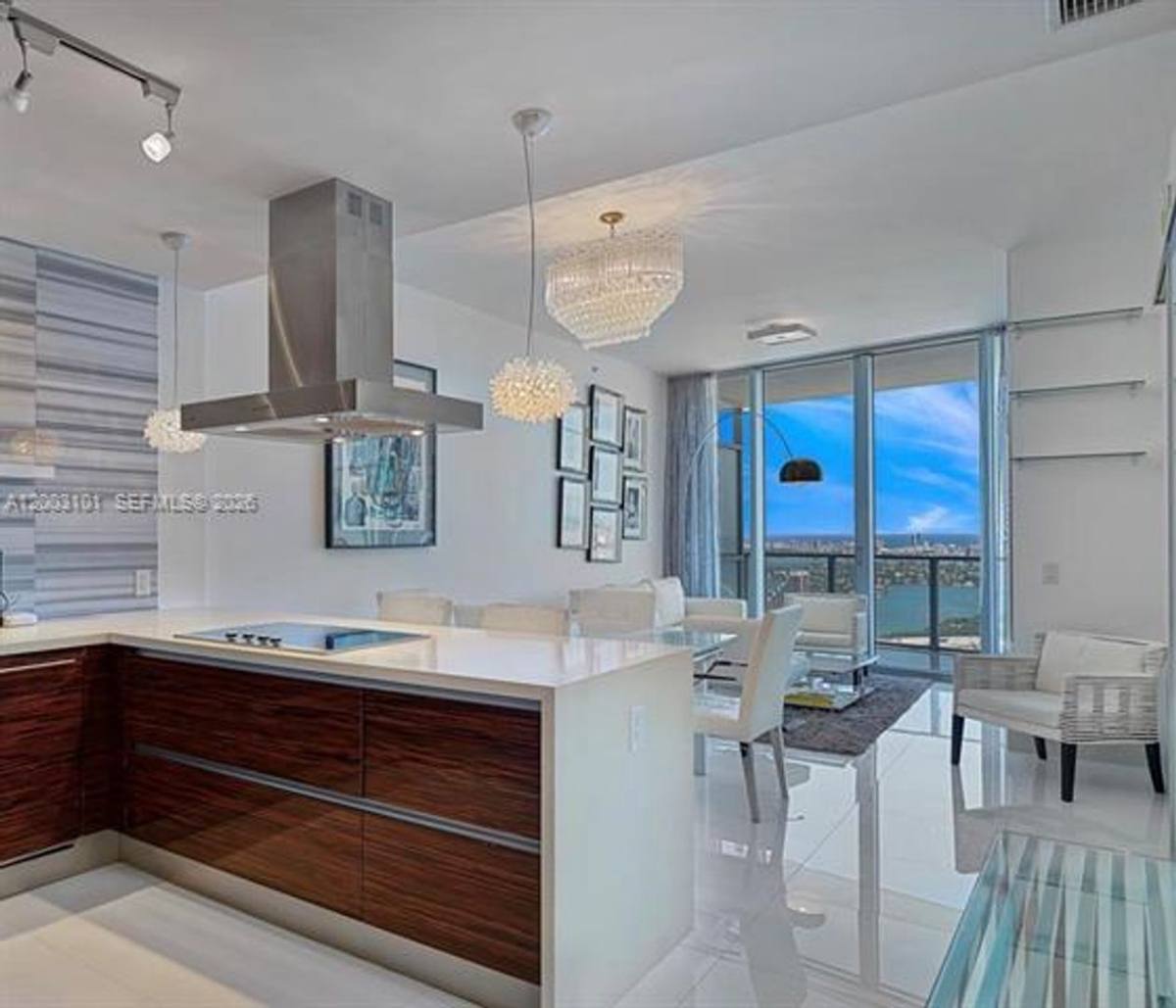 Apartment for rent at 1100 Biscayne Blvd, Miami, FL 33132