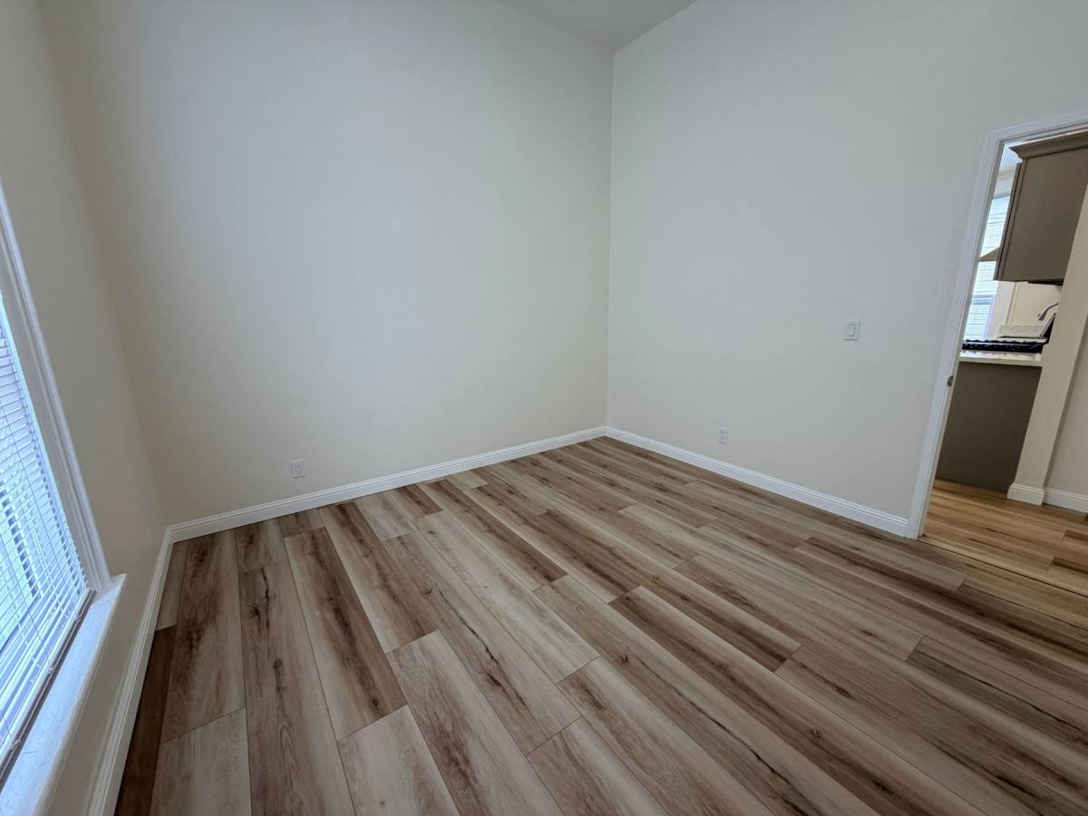 Apartment for rent at 1115 7th Ave, Oakland, CA 94606