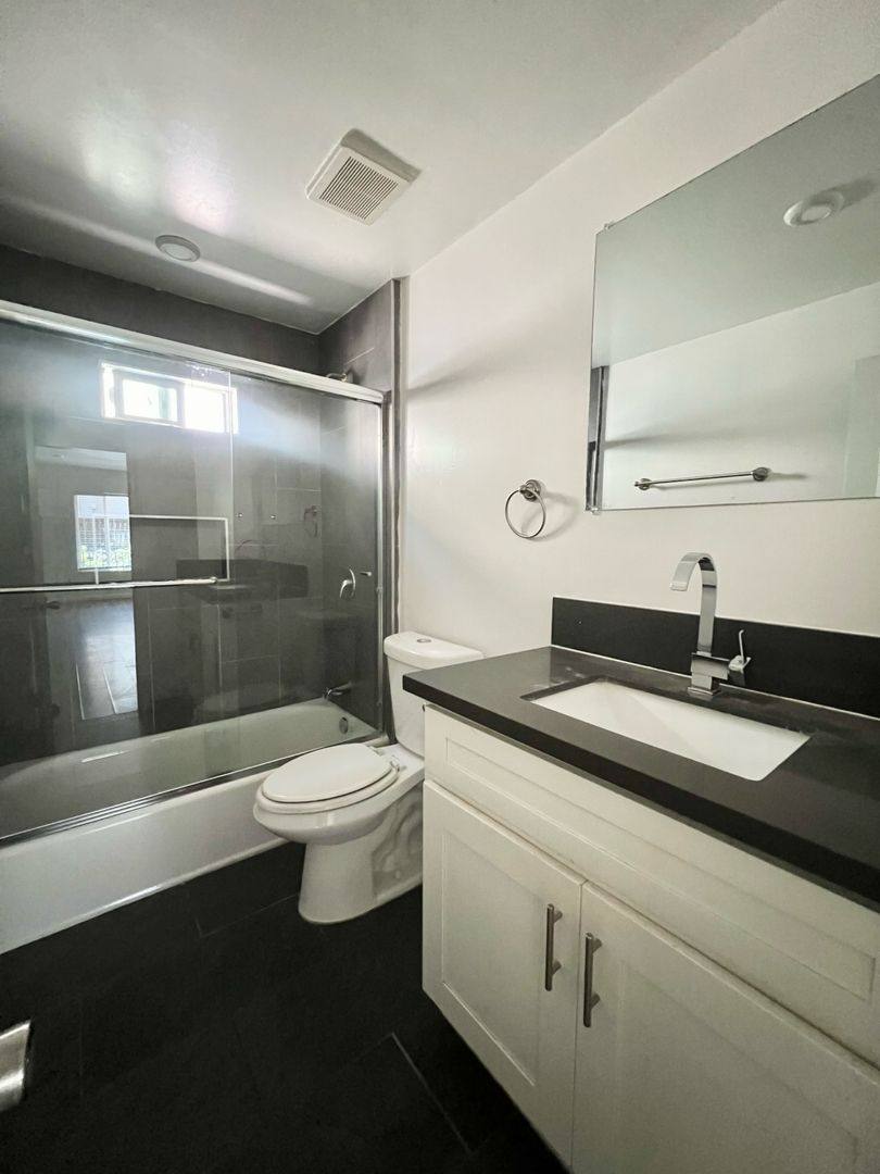 Apartment for rent at 4020 Stevely Ave, Los Angeles, CA 90008