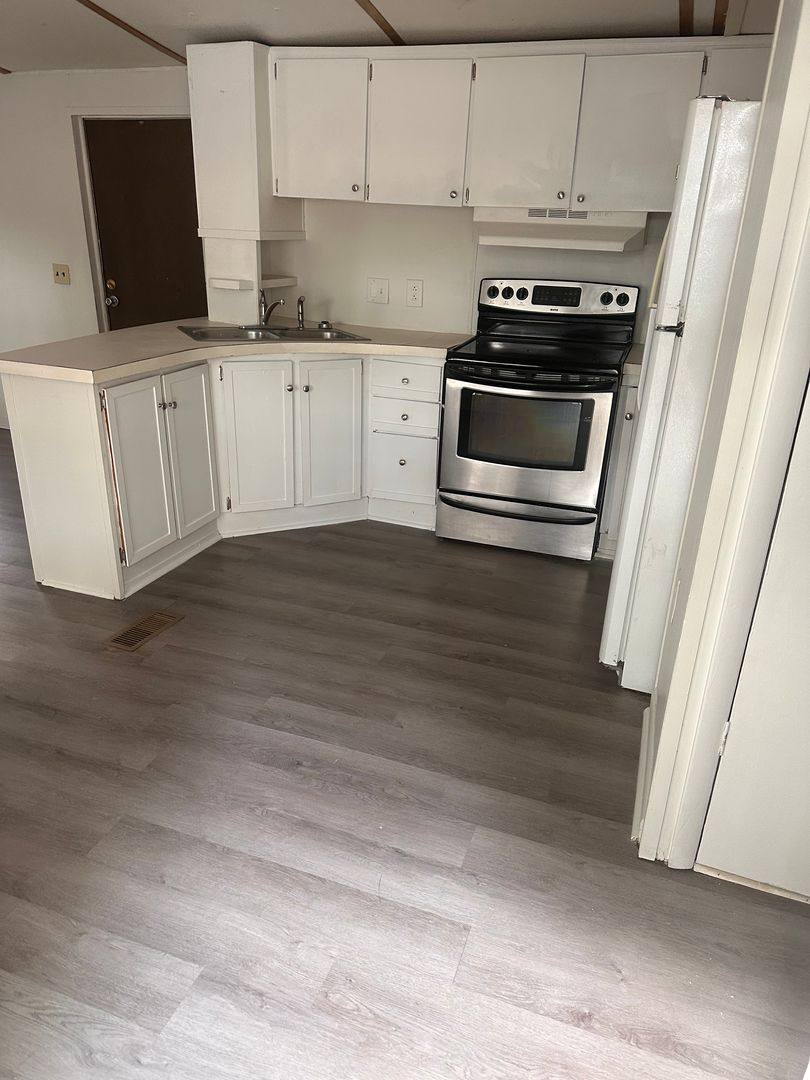 Apartment for rent at 46-116 Blue Gill Loop, Defuniak Springs, FL 32433