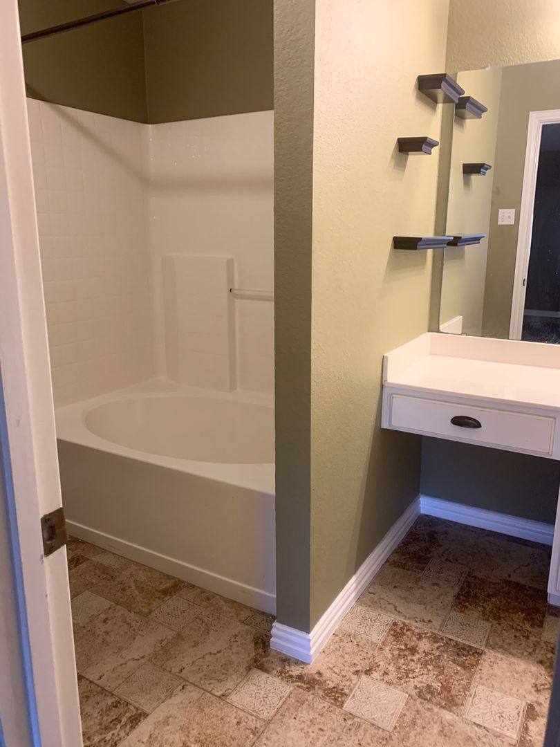 House for rent at 2705 Jennie Wells Dr, Mansfield, TX 76063