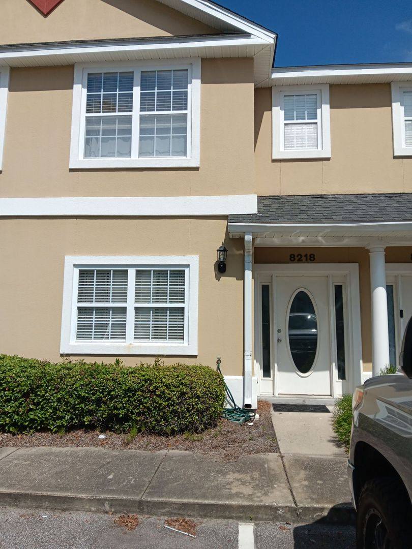 Townhouse for rent at 8218 Annabellas Lane, Panama City Beach, FL 32407