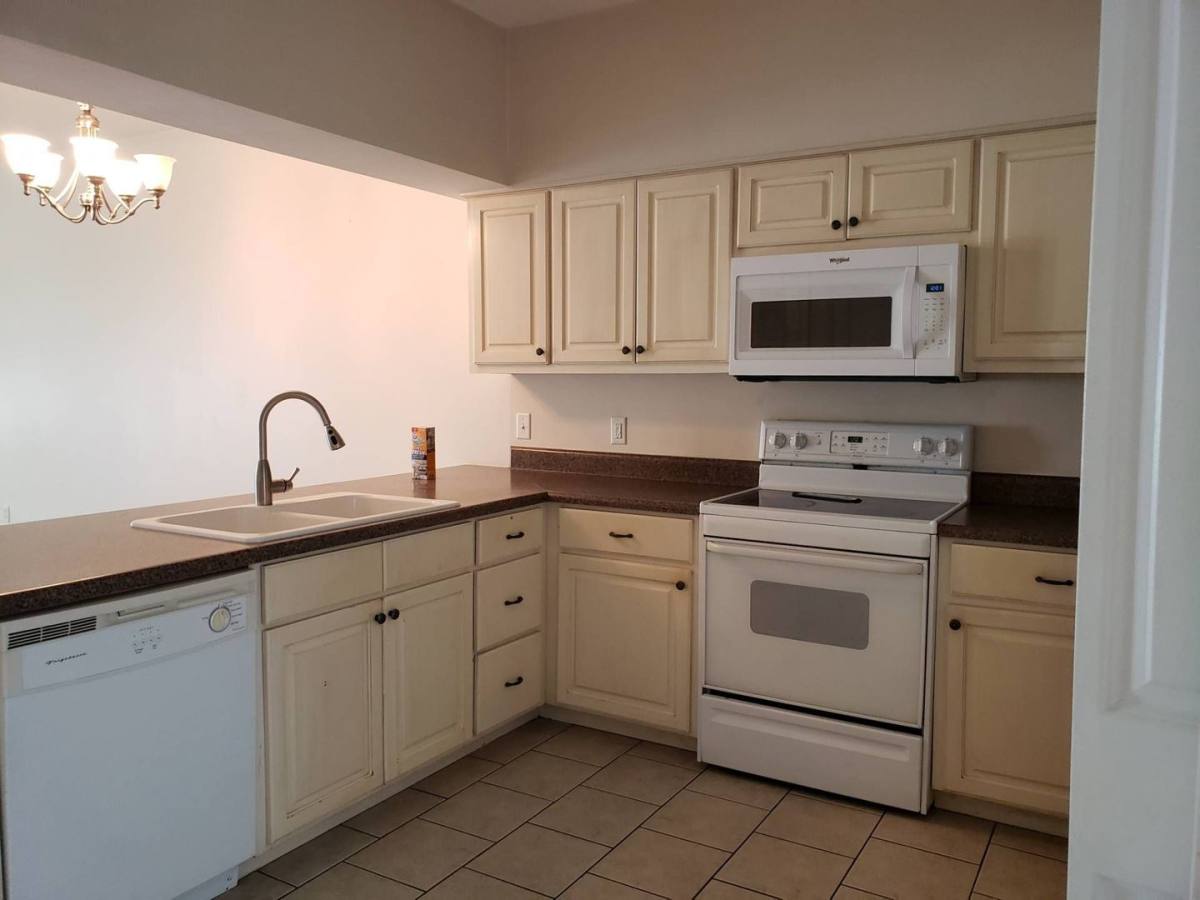 Townhouse for rent at 8218 Annabellas Lane, Panama City Beach, FL 32407
