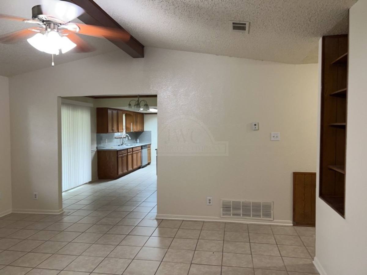 House for rent at 2001 Kenyon St, Killeen, TX 76543