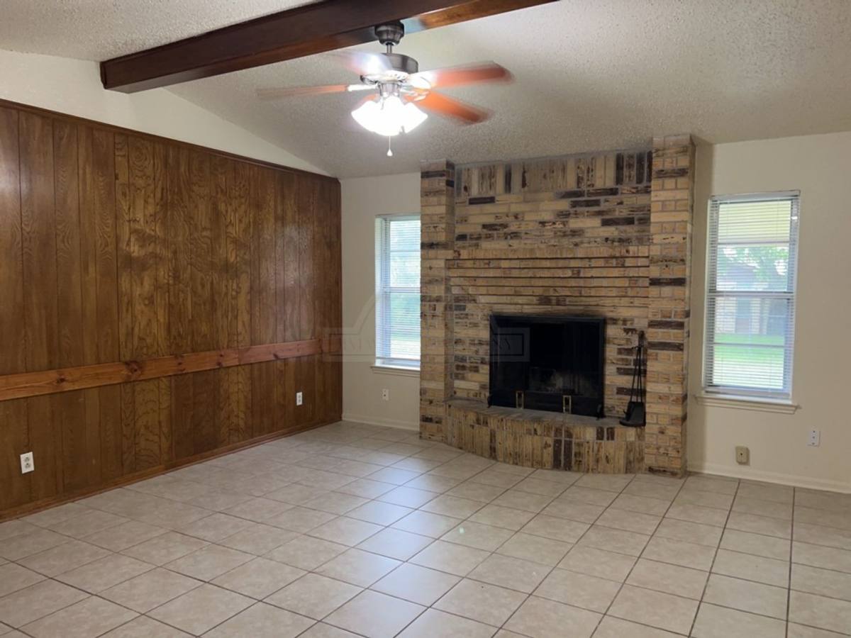 House for rent at 2001 Kenyon St, Killeen, TX 76543