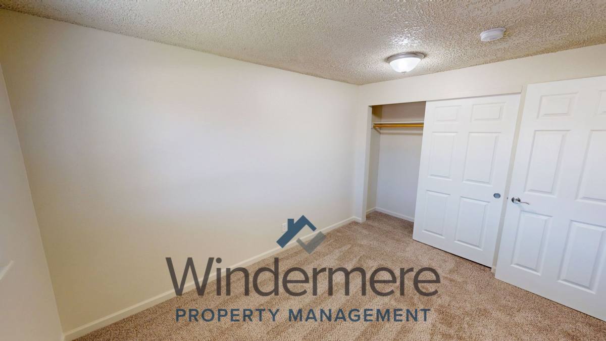 Apartment for rent at 1928 J St, Walla Walla, WA 99362
