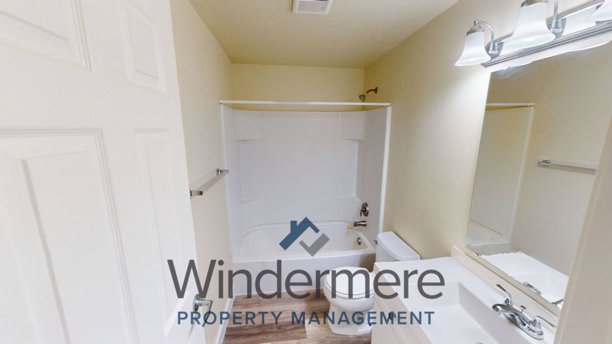 Apartment for rent at 1928 J St, Walla Walla, WA 99362