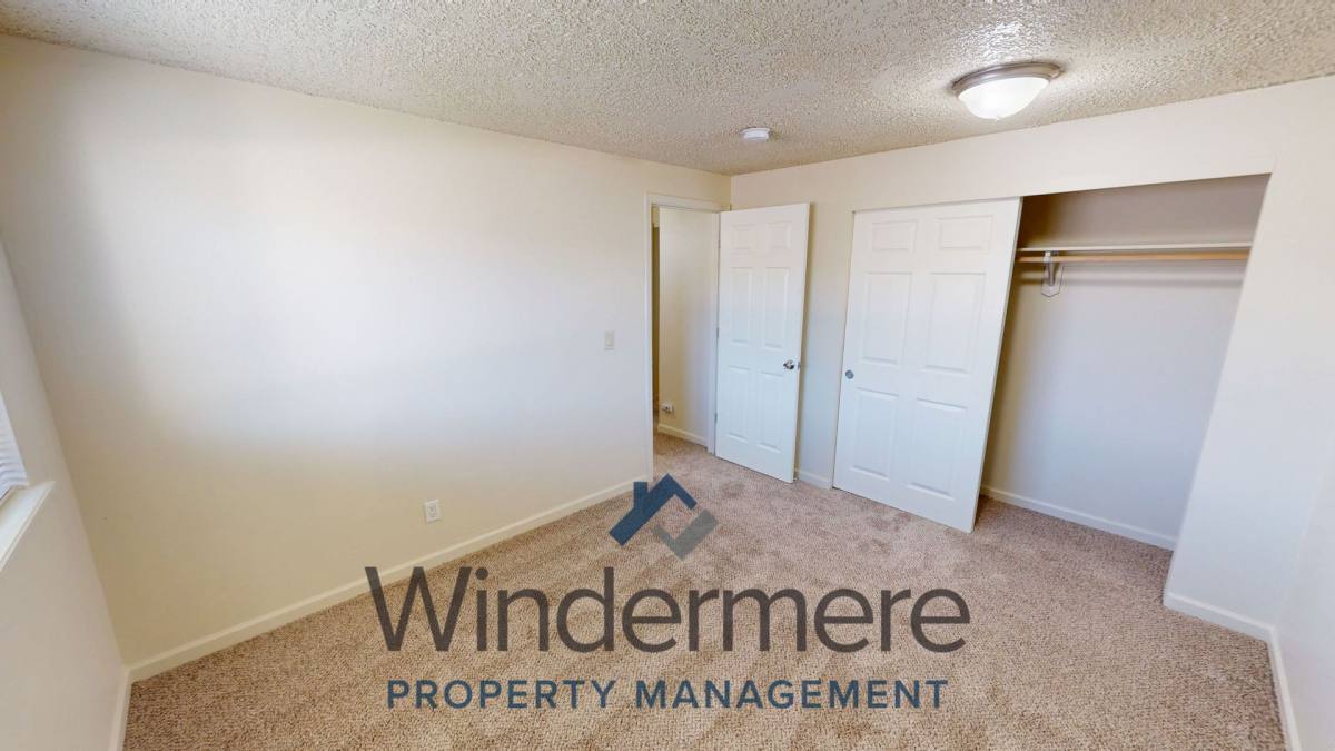 Apartment for rent at 1928 J St, Walla Walla, WA 99362
