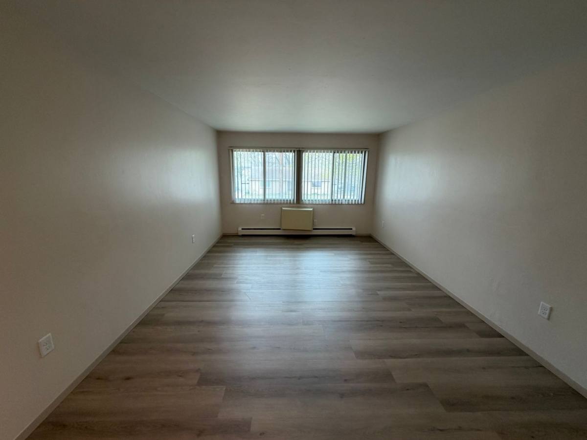 Apartment for rent at 1674 Shawano Ave, Green Bay, WI 54303