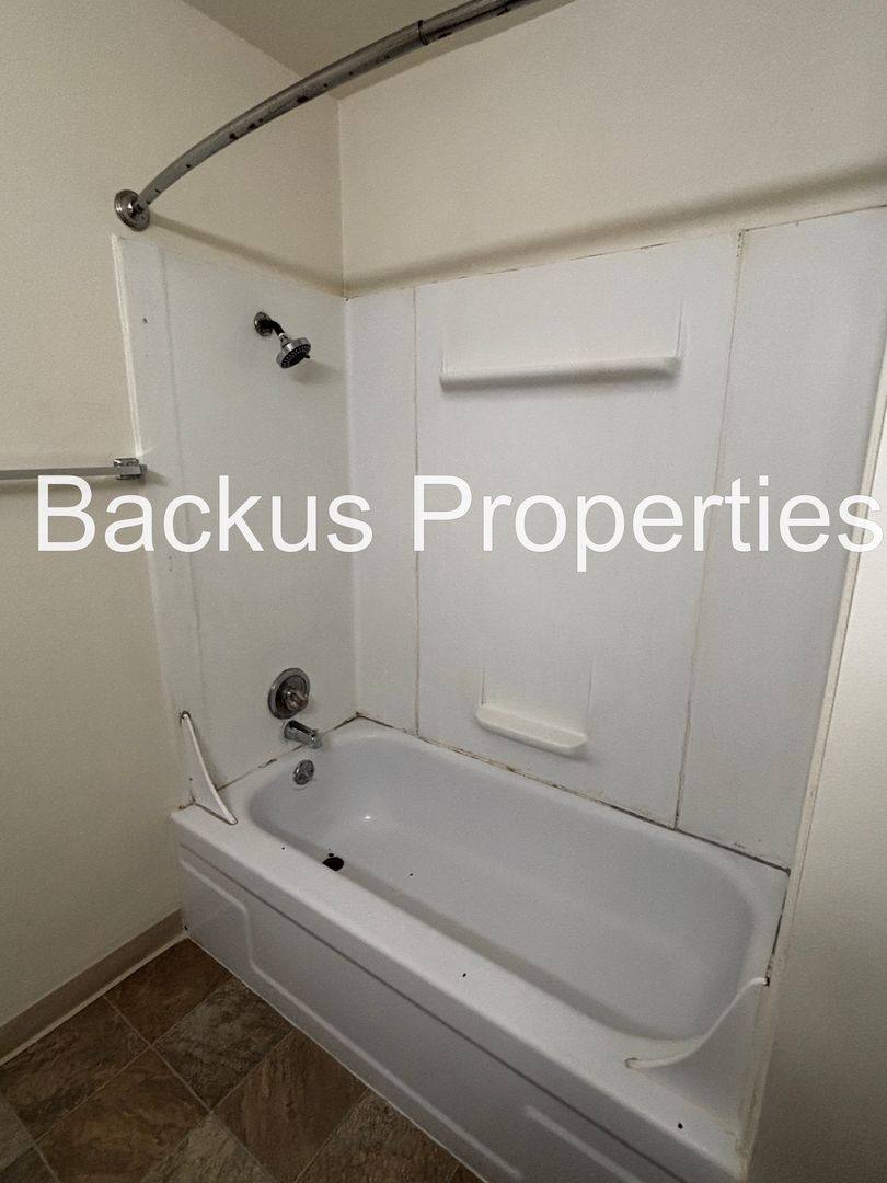 Apartment for rent at 940 Iverson St, Salinas, CA 93901