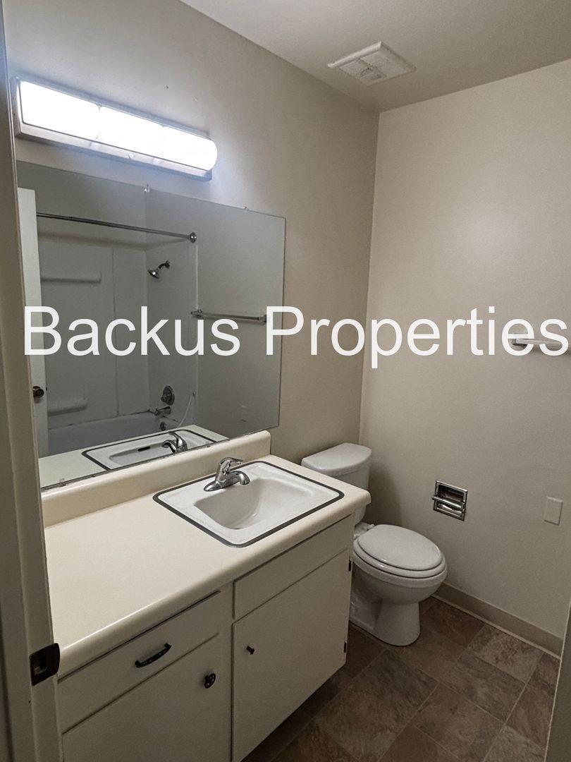 Apartment for rent at 940 Iverson St, Salinas, CA 93901