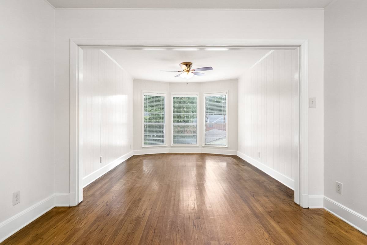 Apartment for rent at 3846 3848 Creswell Ave, Shreveport, LA 71104
