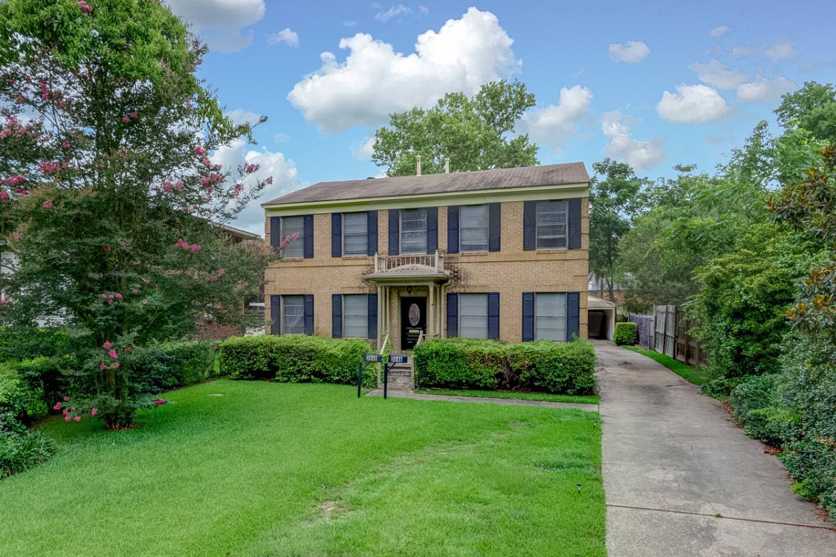 Apartment for rent at 3846 3848 Creswell Ave, Shreveport, LA 71104