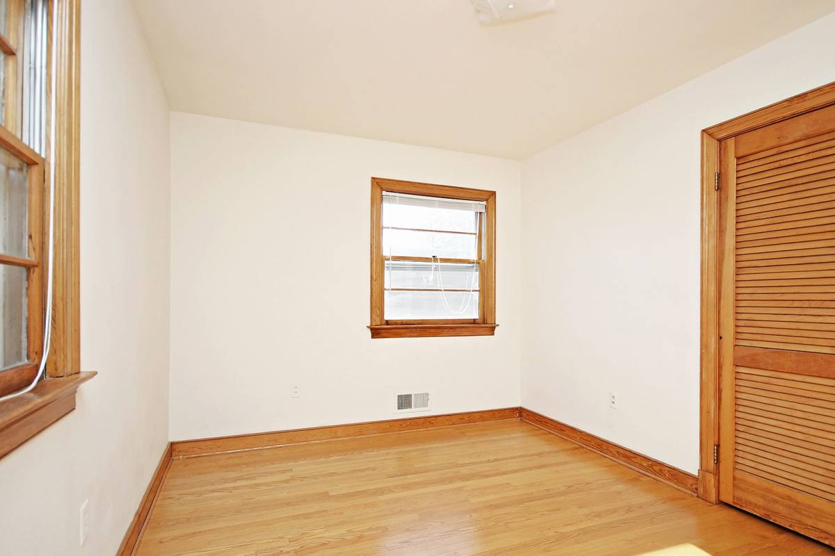 Apartment for rent at 706 Grove Ave, Charlottesville, VA 22903