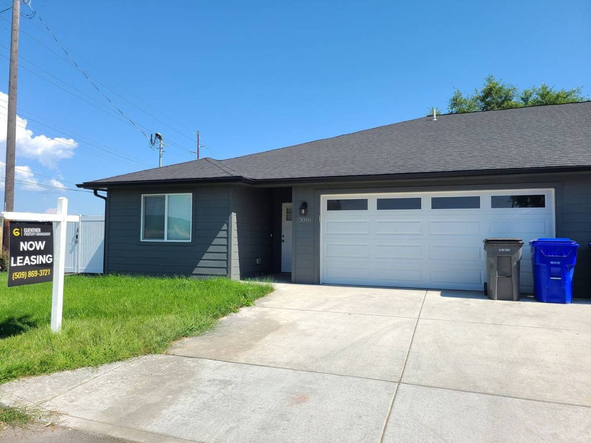 Townhouse for rent at 3014 N Gillis Court, Spokane, WA 99206