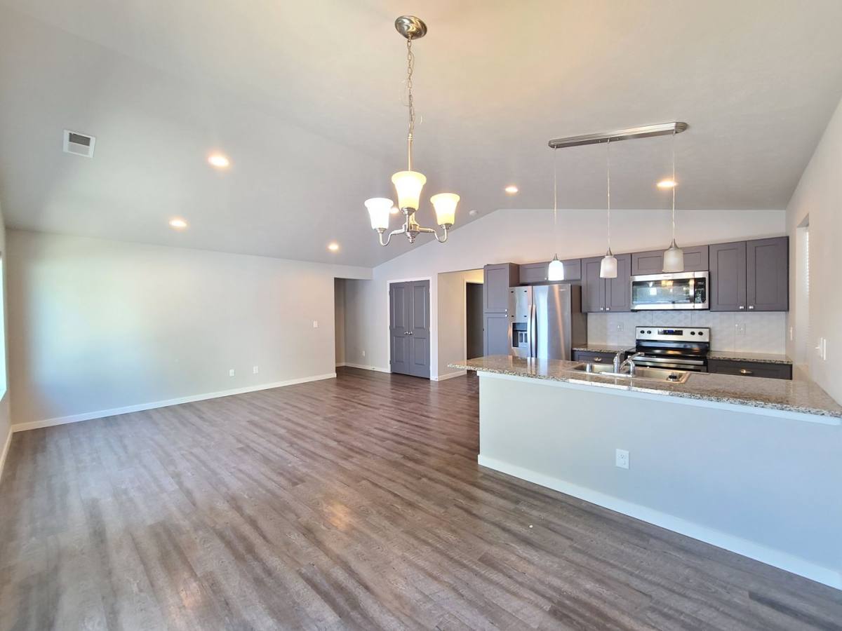Townhouse for rent at 3014 N Gillis Court, Spokane, WA 99206