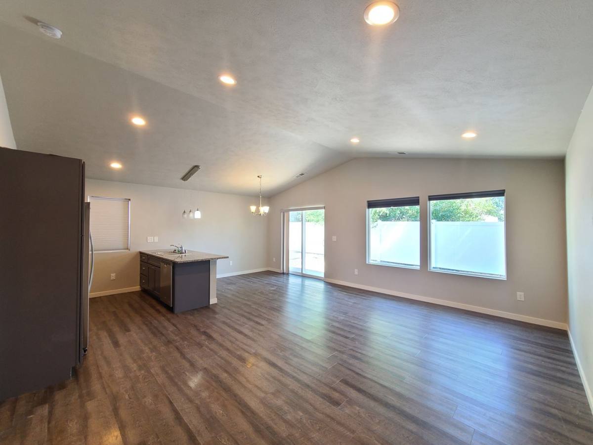 Townhouse for rent at 3014 N Gillis Court, Spokane, WA 99206