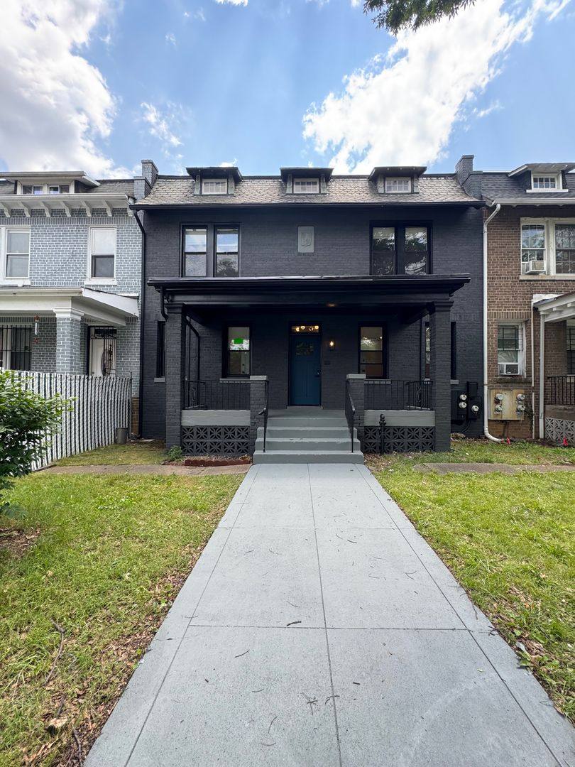 Apartment for rent at 4025 Kansas Ave NW, Washington, DC 20011