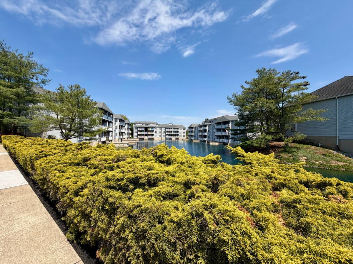 Condo for rent at 401 Waters Edge Dr, Newark, DE 19702